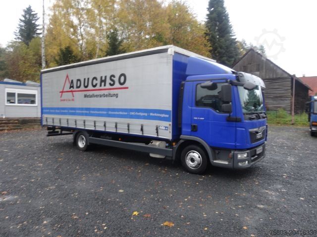 Curtain sider van MAN 7.190 TGL 1.Hand Pritsche Plane 7,10m