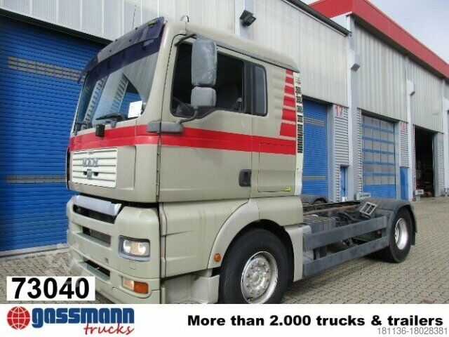 LKW-Fahrgestell MAN TGA 18.360 4x2