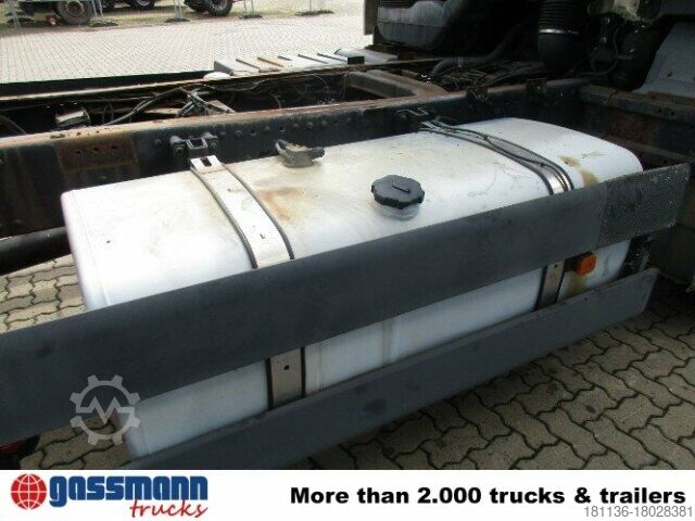 LKW-Fahrgestell MAN TGA 18.360 4x2