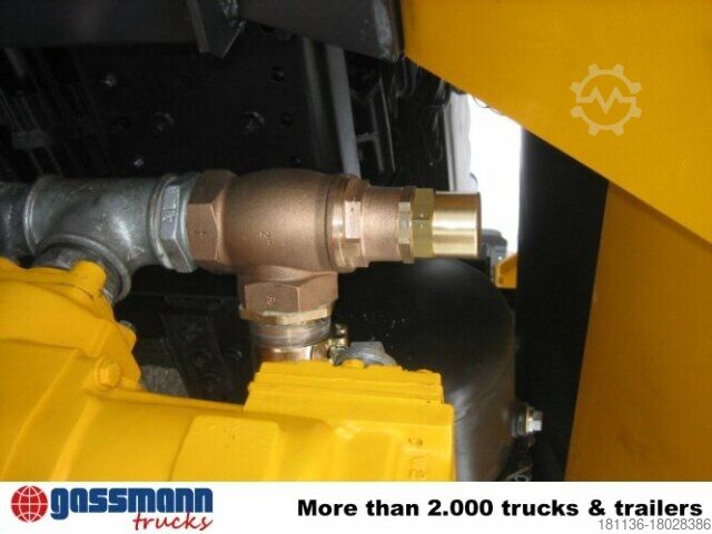 LKW mit Tankaufbau MAN TGA 26.430 6x6