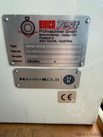 Universal Härteprüfmaschine Härteprüfer EMCO Test M4C 025