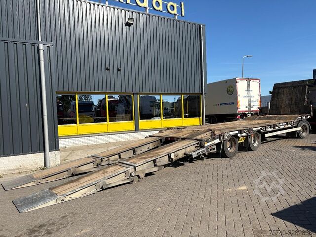 Autotransporter MUELLER MITTELTAL D3 + HYDROLIC FRONT/BACK LOADER + 3 AXLE + SPEC...
