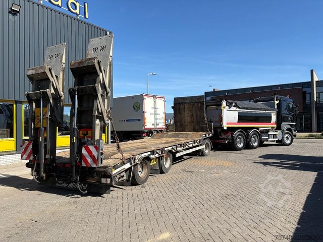 Autotransporter MUELLER MITTELTAL D3 + HYDROLIC FRONT/BACK LOADER + 3 AXLE + SPEC...