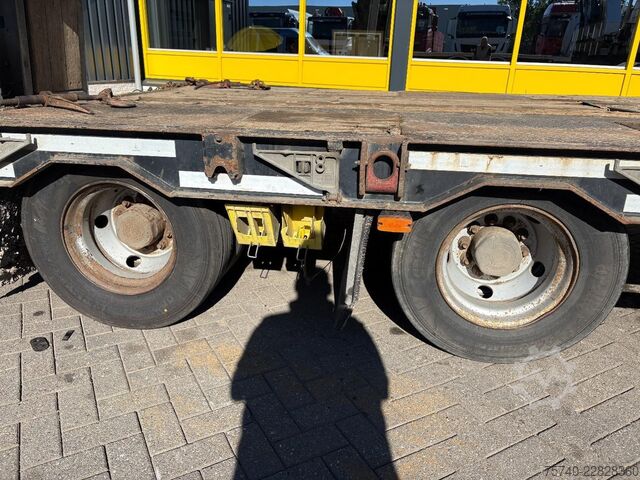 Autotransporter MUELLER MITTELTAL D3 + HYDROLIC FRONT/BACK LOADER + 3 AXLE + SPEC...