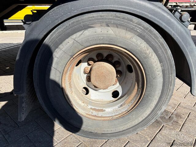 Autotransporter MUELLER MITTELTAL D3 + HYDROLIC FRONT/BACK LOADER + 3 AXLE + SPEC...