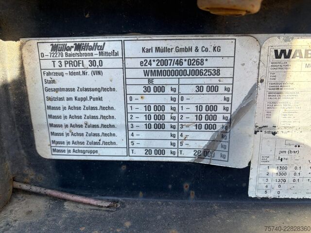 Autotransporter MUELLER MITTELTAL D3 + HYDROLIC FRONT/BACK LOADER + 3 AXLE + SPEC...