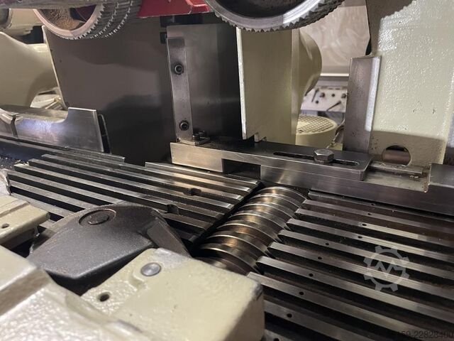 Hobel- und Kehlautomat WEINIG HYDROMAT 23  (9 spindle) GROOVED