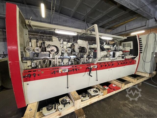 Hobel- und Kehlautomat WEINIG HYDROMAT 23  (9 spindle) GROOVED