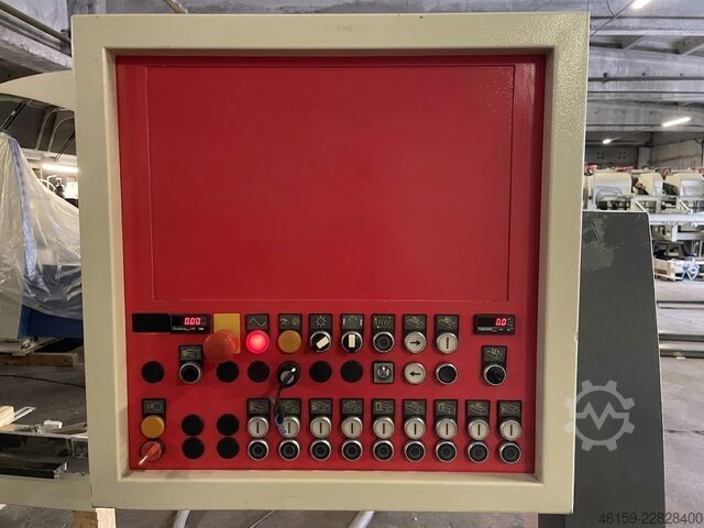 Hobel- und Kehlautomat WEINIG HYDROMAT 23  (9 spindle) GROOVED