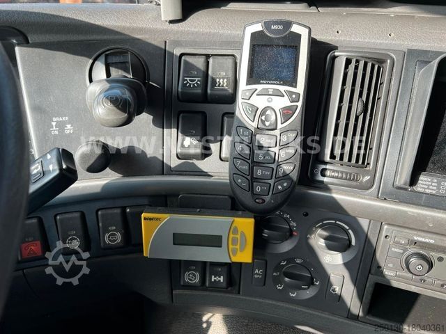 Kipper LKW VOLVO FM 330 4x2 Kipper Container mit MKG Ladekran