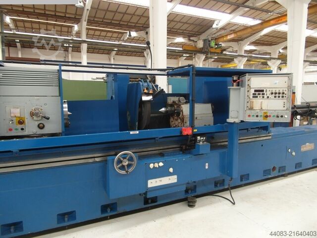 Rundschleifmaschine TOS BUC63A