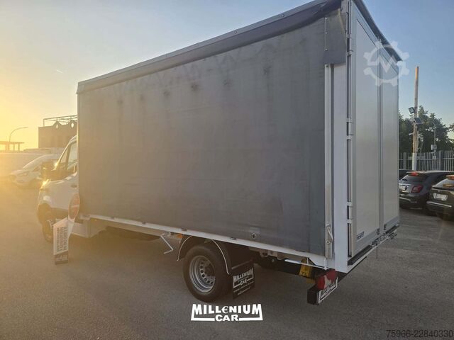 Transporter mit Koffer Mercedes-Benz SPRINTER 2019 CENTINATO 4,60M A/BASSA