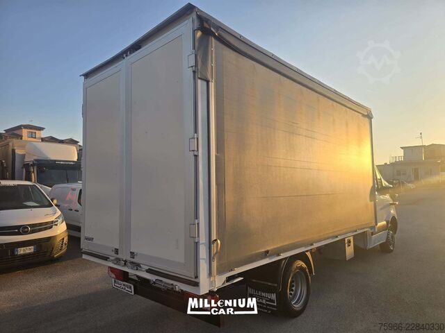 Transporter mit Koffer Mercedes-Benz SPRINTER 2019 CENTINATO 4,60M A/BASSA