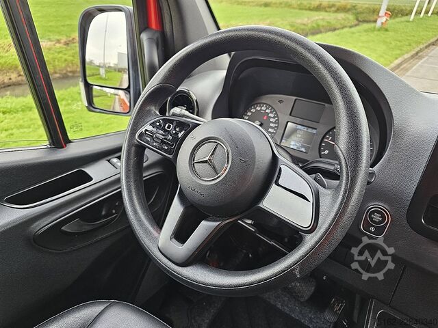 Hochdachkombi MERCEDES-BENZ SPRINTER 214 L2H2 Airco Automaat