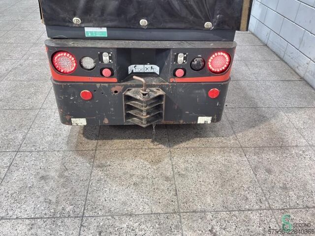 Zugmaschine Linde W08