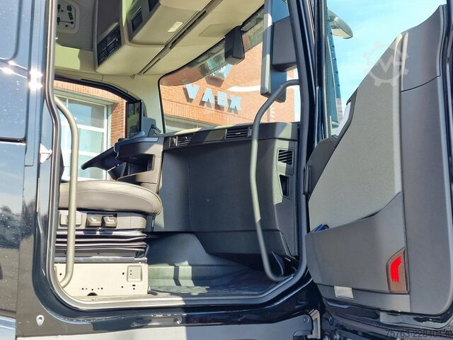 Standard-SZM Volvo FH 13.500 Globetrotter XL 4x2 Aero - New - Full...
