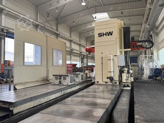 Universal-Fräs- und Bohrwerk SHW UF 6L