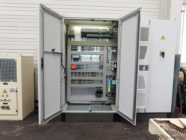 Universal-Fräs- und Bohrwerk SHW UF 6L