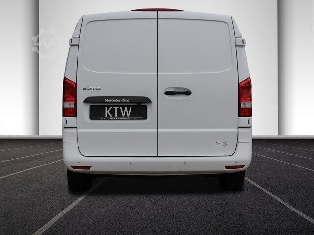 Sonderausbau-Transporter Mercedes-Benz eVito 111 KA,lang,Klima,Navi,Kamera,Sitzheizung