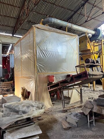 Formmaschine für Ziegel und keramische Dachziegel  