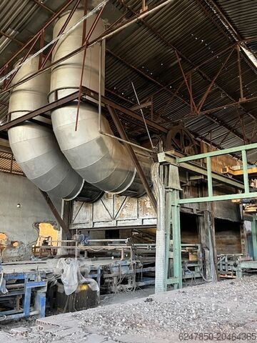 Formmaschine für Ziegel und keramische Dachziegel