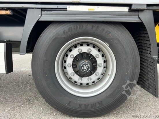 Auflieger mit Pritsche & Plane KRONE 1-ACHS AUFLIEGER, HECKABSTüTZUNG XL ZERTIFIKAT, EDSCHA-VERDECK,