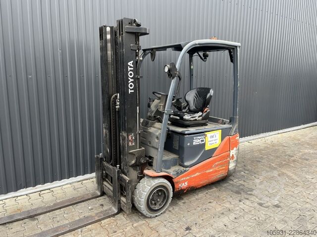 Elektro 3 Rad-Stapler Toyota 8FBE20T