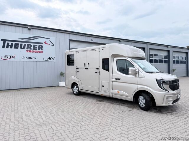 Viehtransporter RENAULT Master STX 5 Sitzer Standard