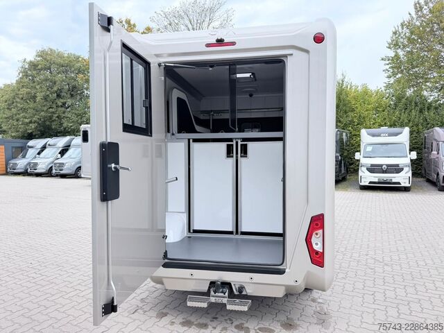 Viehtransporter RENAULT Master STX 5 Sitzer Standard
