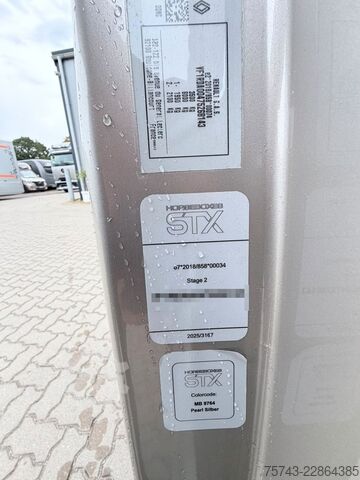 Viehtransporter RENAULT Master STX 5 Sitzer Standard