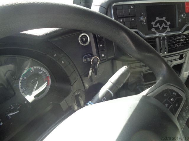 Standard SZM IVECO S-WAY AS440S46T//P LNG