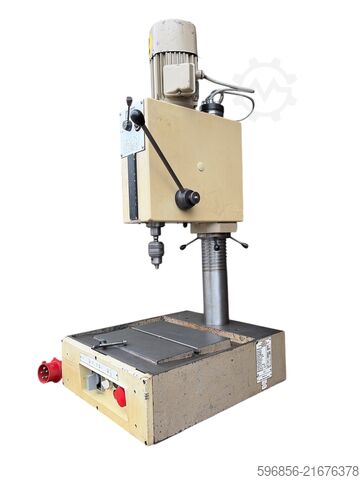 Tischbohrmaschine BT2 | Industriell | 380V | DDR Wiertarka stołowa BT2 | Przemysłowa | 380V | DDR Wiertarka stołowa BT2 | Przemysłowa | 380V | DDR