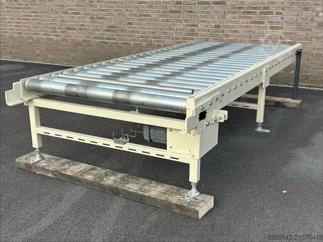 Heavy duty roller conveyors Heavy duty rollenbanen set 