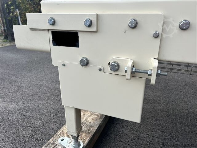 Heavy duty roller conveyors Heavy duty rollenbanen set 