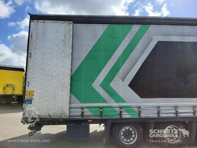 Auflieger mit Pritsche & Plane Schmitz Cargobull Curtainsider Mega Getränke