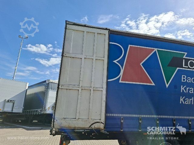 Auflieger mit Pritsche & Plane Krone Curtainsider Standard Getränke