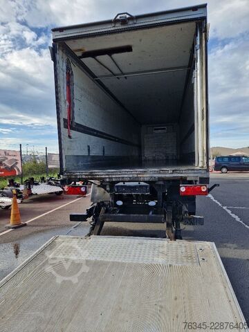 Reefer semitrailer SCHMITZ CARGOBULL Kühlkoffer SKO10 LBW Bär 2 t Carrier Max. 1300
