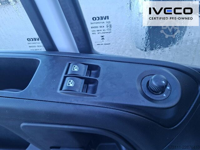 Box van IVECO Daily 70C18A8/P Koffer / LBW / Luftfederung /