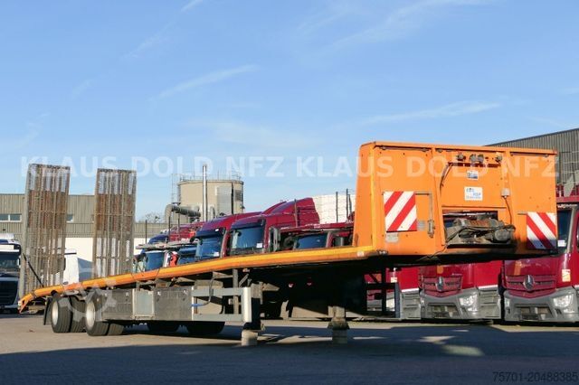 Tieflader-Sattelauflieger  Schaub Tieflader Maschinen- / Fahrzeugtransporte