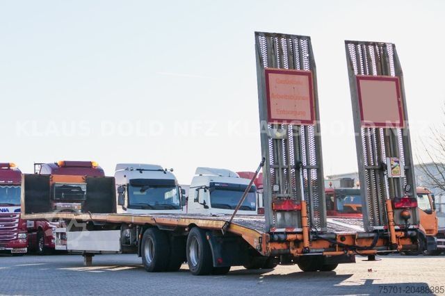 Tieflader-Sattelauflieger  Schaub Tieflader Maschinen- / Fahrzeugtransporte