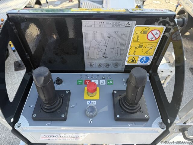 Arbeitsbühne GSR B270T