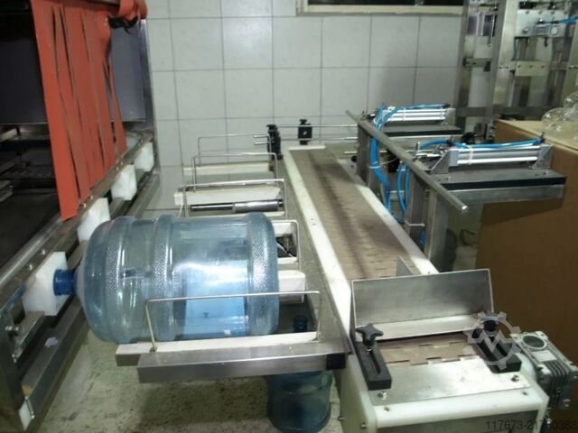 Used Automatic 18.9L bottling line 500 BPH  