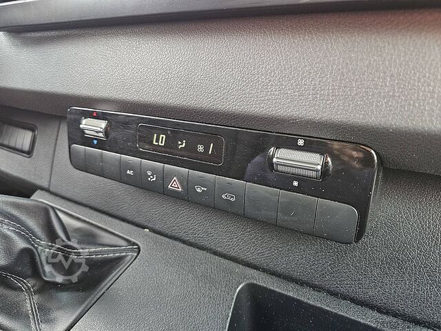 Koffer MERCEDES-BENZ SPRINTER 314 Bakwagen Laadklep Zijdeur Euro6 14...