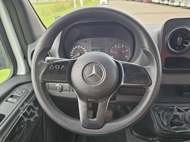 Koffer MERCEDES-BENZ SPRINTER 314 Bakwagen Laadklep Zijdeur Euro6 14...