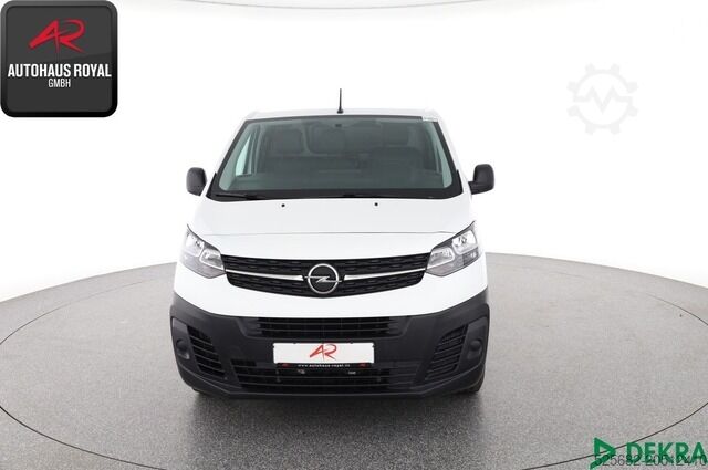 Panel van opel Vivaro 2.0 D CARGO L KASTEN PHARMAAUSBAU,KAMERA