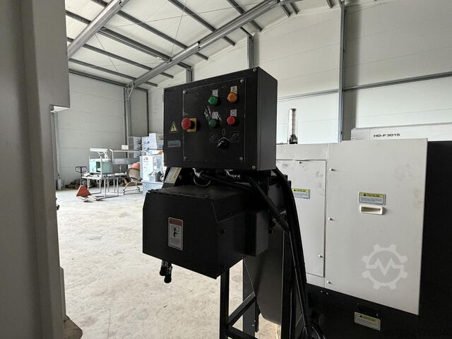 CNC lathe OKUMA GENOS L2000-e