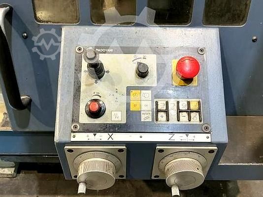 Horizontal lathe Padovani E 275 x 2000