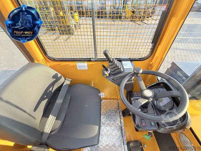 4-way forklift Combilift C5000SL DIESEL TRIPLEX 6100 POSITIONER