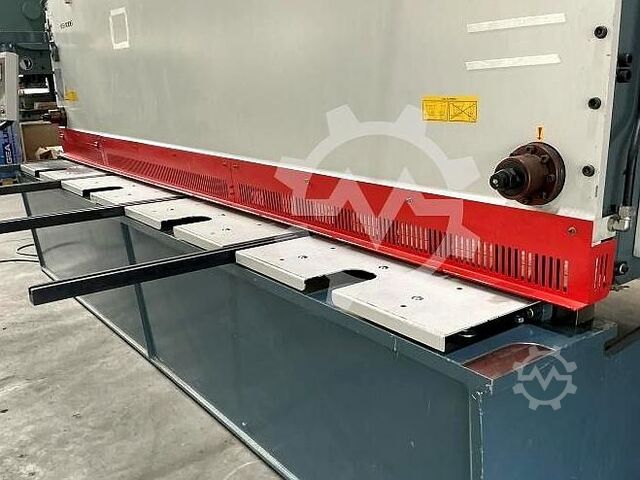 Sheet metal shear Durma VS 4006