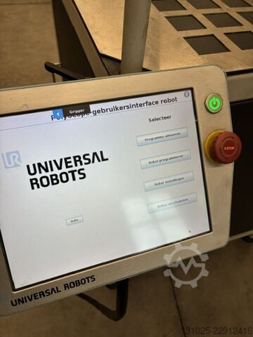 Industrial robot Universal Robots UR5 with G-loader